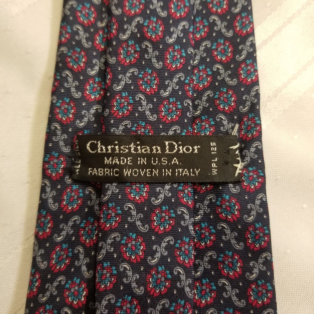 Christian Dior Silk Necktie - Picture 2 of 6